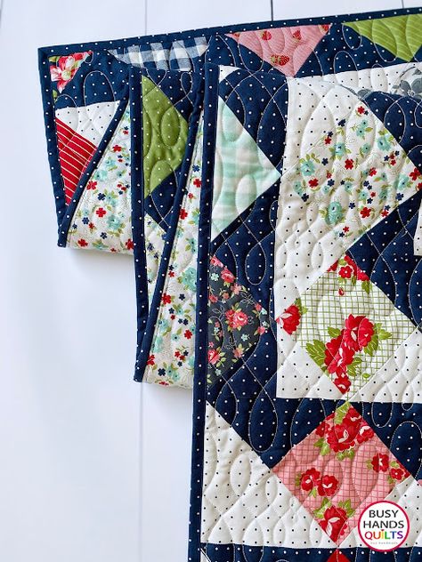 Busy Hands Quilts: Skip to My Lou Quilt Pattern - Throw Quilt in Sunday Stroll by Bonnie and Camille! Easy Quilting Design, Bonnie And Camille, Layer Cake Quilt Patterns, Skip To My Lou, Log Cabin Quilt Blocks, Layer Cake Quilts, Handi Quilter, Traditional Quilts, Diy Quilt