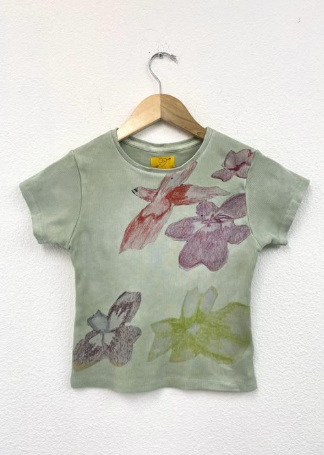 Hand Painted T Shirts, Juliet Johnstone, Painted Shirt, Dyed Pants, Soft Grunge Outfits, New Rock, Soft Grunge, Cute Fits, Looks Vintage