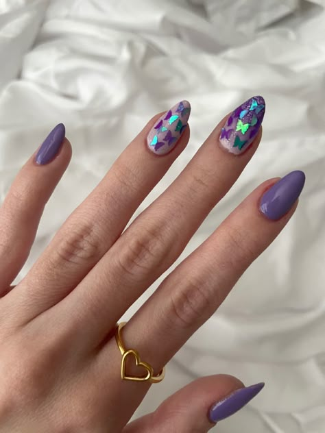 Purple Nails Speak Now, Enchanted Taylor Swift Inspired Outfits, Eras Tour Butterfly, Nail Inspiration Taylor Swift, Eras Tour Makeup Ideas Speak Now, Speak Now Taylor Swift Nails Inspired, Taylor Swift Speak Now Era Nails, Selena Inspired Nails, Speak Now Era Nails