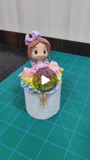 Sitting Doll Cake Design, Fondant Doll Cake, Fondant Doll, Doll Cake Designs, How To Make Doll, Sitting Doll, Make Doll, Doll Cake, Gum Paste