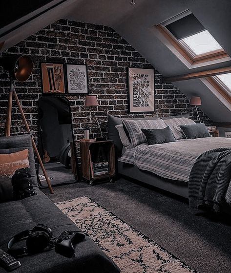 Bedroom Setup, Attic Bedroom, Dream House Rooms, Cozy Room Decor, Room Design Bedroom, Dream Room Inspiration, Nova York, Dream House Interior, Cozy Room