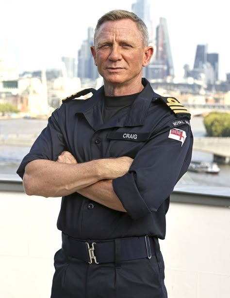 Royal Navy Uniform, 007 Casino Royale, James Bond Actors, James Bond Style, Daniel Craig James Bond, Navy Uniforms, 007 James Bond, James Bond Movies, Bond Movies