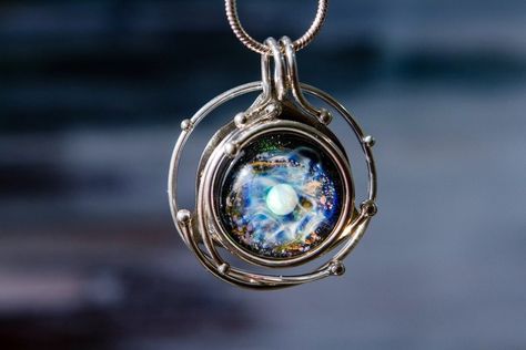 Top Five Unique Necklaces for Cremated Remains Cremation Glass Art, Memorial Art, Galaxy Necklace, Galaxy Pendant, Cremation Necklaces, Easy Jewelry, Ashes Jewelry, Cremation Ashes, Cremation Jewelry