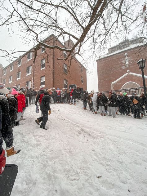 Boston College Campus, Boston College Hockey, Boston College Aesthetic, College Inspiration, College Hockey, College Vision Board, Freshman Year College, Boston College, Boston University