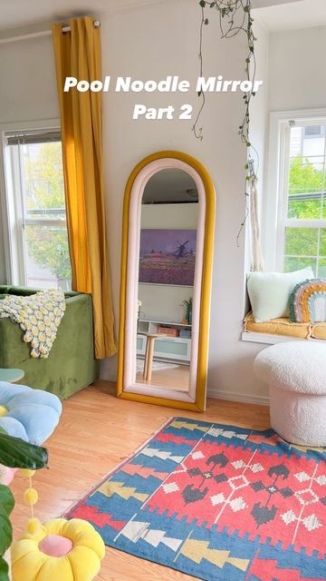 Diy Headboard Ideas Pool Noodles, Cheap Full Length Mirror Makeover, Diy Painted Mirror Frame Ideas, Pool Noodle Wall Decor, Pool Noodle Mirror Frame, Rectangular Mirror Decor Diy, Pool Noodle Furniture Diy, Diy Pool Noodle Headboard, Diy Frame Mirror