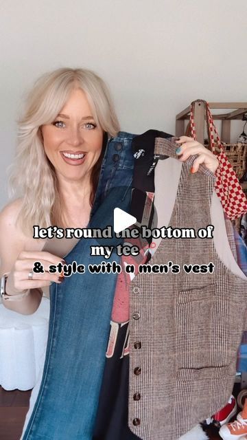 Women’s Sweater Vest Styled, Vest Shirt Outfits For Women, Button Up Vest Outfits For Women, Vest And Tshirt Outfits, Oversized Vest Outfits For Women, Cream Vest Outfits For Women, Vest With Jeans Outfit, How To Style A Denim Vest, How To Wear A Sweater Vest