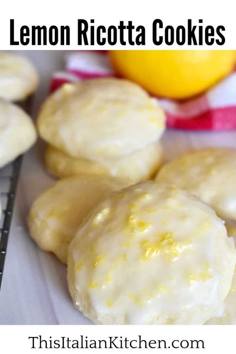 Lemon Knot Cookies, Knot Cookies, Ricotta Cookies Recipe, Lemon Ricotta Cookies, Lemon Drop Cookies, Ricotta Cookies, Italian Cookie Recipes, Italian Pastries, Lemon Icing