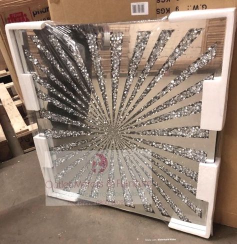 Mirrored Furniture Decor, Glitter Home Decor, Mirror Decor Ideas, Mirrored Bedroom Furniture, Glamour Decor, Crushed Diamonds, Glitter Wall, Panel Wall, Decorative Mirror