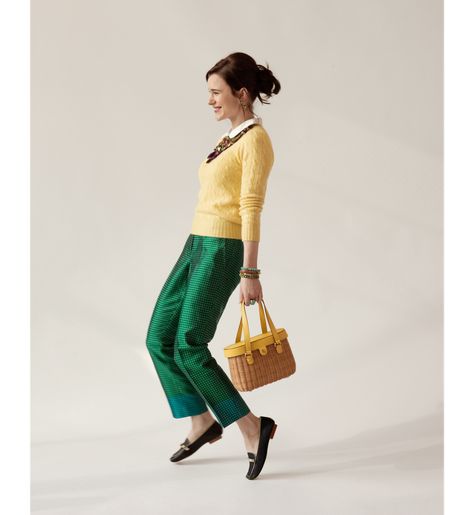 image Marvelous Mrs Maisel, Kate Spade Style, Mrs Maisel, Frances Valentine, Rachel Brosnahan, Image Model, Green Pants, Fashion Models, New Fashion