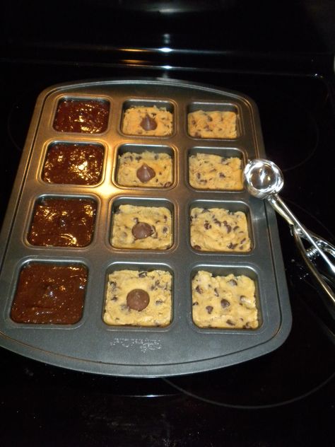 Used my pampered chef brownie pan for these! Choc. chip cookie on the bottom, hershey's kiss, and then brownie mix! Brownie Pan Desserts, Brownie Pan Recipes, Triple Layer Brownies, Pampered Chef Brownie Pan Recipes, Brownie Cookie Recipe, Pampered Chef Brownie Pan, Peanut Butter Dessert Recipes, Peanut Butter Brownie, Cookie Brownie Recipe