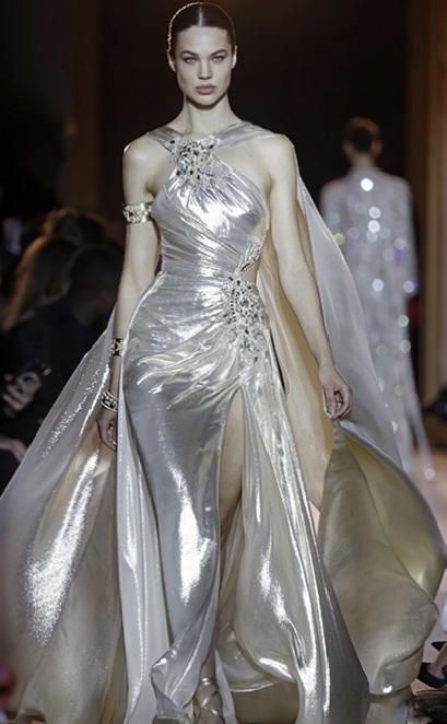 Unusual Dresses, Zuhair Murad Haute Couture, Ethereal Dress, Haute Couture Gowns, Paris Haute Couture, Runway Fashion Couture, Zuhair Murad, Couture Gowns, Glam Dresses