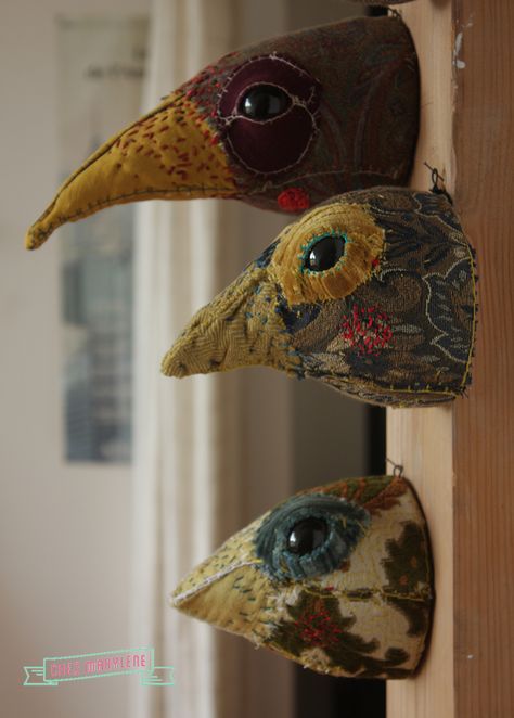 garden-birds-justine-and-cow-1 Art Fibres Textiles, Sculpture Textile, Hantverk Diy, Trendy Toys, Toys Art, Textile Sculpture, Needlework Crafts, Faux Taxidermy, Textile Fiber Art