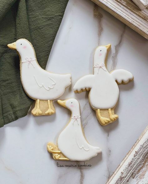 Goose Cookies, Goose Birthday, Mother Goose Nursery, Goose Nursery, Flooding Cookies, Ducky Baby Shower, Cookies Theme, 2nd Birthday Party Themes, Air Dry Clay Projects