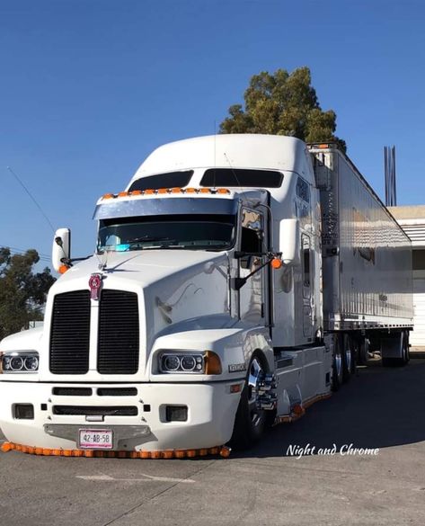 Truck Update, Kenworth T600, Customised Trucks, Freightliner Cascadia, Scammer Pictures, Kenworth Trucks, New Photo Download, Mack Trucks, Best Friend Photos