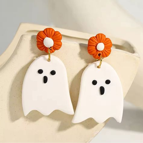 Classic Boo Ghost Clay Earrings With Orange Flower Detailing Perfect For Your Next Fall Adventure. Halloween Clay Earrings, Ghost Clay, Clay Ghost, Clay Halloween, Polymer Clay Halloween, Halloween Clay, Clay Magnets, Porcelain Earrings, Dangler Earrings