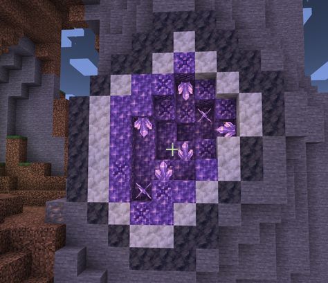 Geode Minecraft Builds, Amethyst Geode Minecraft, Mc Amethyst Builds, Minecraft Amethyst Bedroom, Crystal Cave Minecraft, Amethyst Build Minecraft, Minecraft Building Ideas Amethyst, Amethyst Enchanting Room Minecraft, Minecraft Amethyst Cave