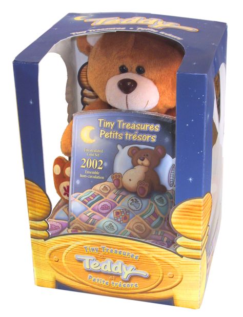 Toy bear design and packaging for gift giving markets Plush Packaging Ideas, Stuffed Animal Packaging, Teddy Bear Packaging, Doll Packaging, Toys Packaging, Dog Gift Box, Tiny Teddies, Blister Packaging, Toy Packaging