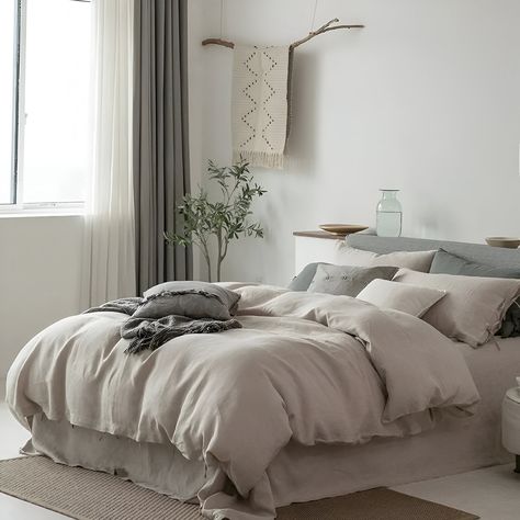 Made from premium flax fibers, French linen is renowned for its breathability, durability, and softness that improves with every wash. Perfect for all seasons, it keeps you cool in the summer and warm in the winter✨ Rosalie French Linen Bedding Set Color: Cream #bellevodesign #bedroominspo #bedlinen Cream Linen Bedding, Khaki Bedding, Relaxed Rustic, Taupe Bedding, Beige Duvet Covers, Neutral Bedding, Retro Living Rooms, Egyptian Cotton Bedding, Beige Bed