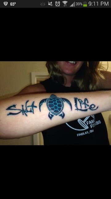 Sea Turtle Salt Life Tattoo Salt Life Tattoo Ideas, Salt Life Tattoo, Life Tattoo Ideas, Tattoos Pinterest, Crazy Tattoos, Quote Tattoo, Pretty Tattoos For Women, Weird Tattoos, Great Body