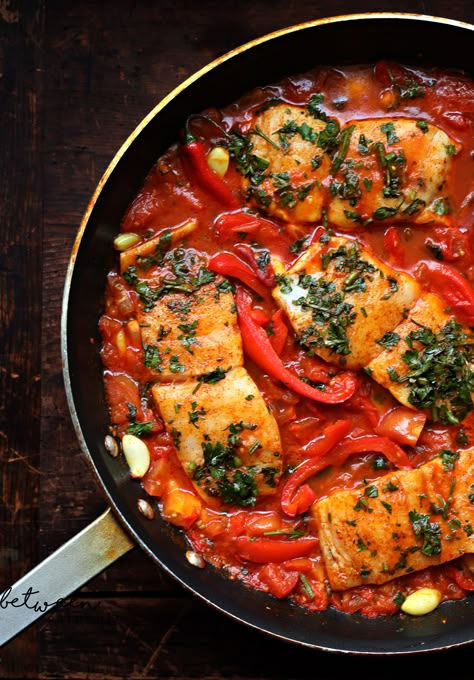 Time for Flavor! This Moroccan Fish Dish is a Hit | Between Carpools Moroccan Fish Recipe, Fish Dishes Recipes, Fish Tagine, Tagine Cooking, Moroccan Fish, Shabbat Dinner, Tagine Recipes, Moroccan Dishes, Fish Dinner