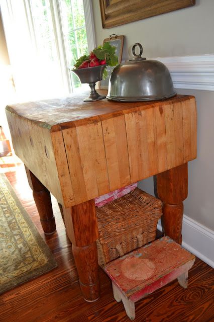 Butcher Block Islands, Boos Butcher Block, Butcher Block Ideas, Farmhouse Old, Butcher Block Tables, Trendy Kitchen Backsplash, Butcher Block Table, Trendy Farmhouse, Butcher Block Island