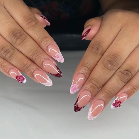 her first time doing almond🫶🏼 they look so good😍 Pink Almond Nails Design, Short Cute Nail Designs, Almond Nails With Design, Sqaure Nails, Nail Growth Tips, Pink Tip Nails, Brown Acrylic Nails, Nails Collection, Glitter Nails Acrylic