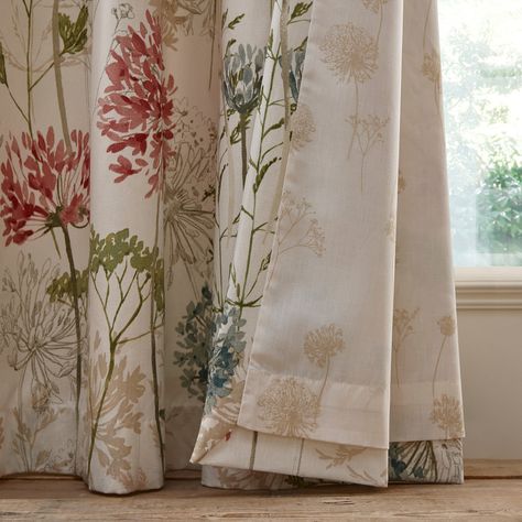 Traditional floral printed face fabric Fully linedEyelet headerAvailable in a choice of sizesIntroduce a traditional look to your window with our Country meadow eyelet curtains. Designed in an elegant floral pattern, these curtains feature a soft cotton fabric for a comfortable touch that beautifully complements the luxurious look these curtains. Each curtain panel is fully lined, and can be ironed on a cool setting. Don't forget to coordinate your curtains with the matching cushion, available t Pretty Bedroom Curtains, Luxury Curtains Bedroom, Floral Curtains Living Room, Bedroom Curtains Ideas, Hall Curtains, English Country Decor Living Room, Comfy Living Room Decor, Curtains Dunelm, Lounge Room Styling