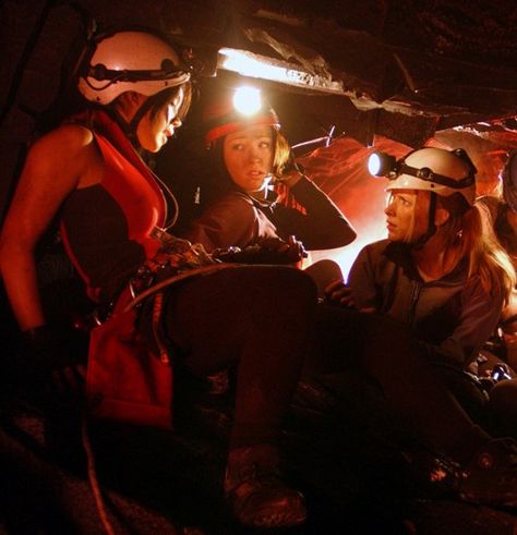 The Descent The Descent Movie, Natalie Mendoza, Descent Movie, Shauna Macdonald, Dracula's Brides, Alex Reid, Vampire Hunters, John Carradine, Dracula Untold