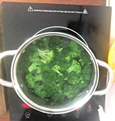 Cook Fresh Broccoli On Stove, Boiling Broccoli On Stove, Boil Broccoli On Stove, How To Boil Broccoli On The Stove, Cooking Broccoli On Stove, How To Cook Fresh Broccoli On Stove, Cook Broccoli On Stove, Steam Broccoli On Stove, Boiling Broccoli