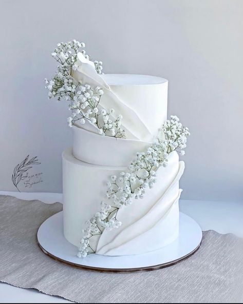 Cake Two Tier, Wedding Cake Simple Elegant, 2 Tier Wedding Cakes, Fashion Chinese, Wedding Cake Photos, Dream Wedding Cake, Classic Wedding Cake, Wedding Backdrop Design, White Wedding Cakes