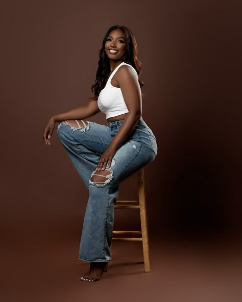 loving who I am becoming🤎 Jeans Photoshoot Black Women, Jean White Shirt Photoshoot, Indoor Model Shoot Ideas, Jeans And White Top Photoshoot, Photoshoot Poses For Women Standing, Denim Photoshoot Ideas Birthday, Jeans Photoshoot Ideas Studio, Female Studio Poses, Photo Shoot Dresses For Women