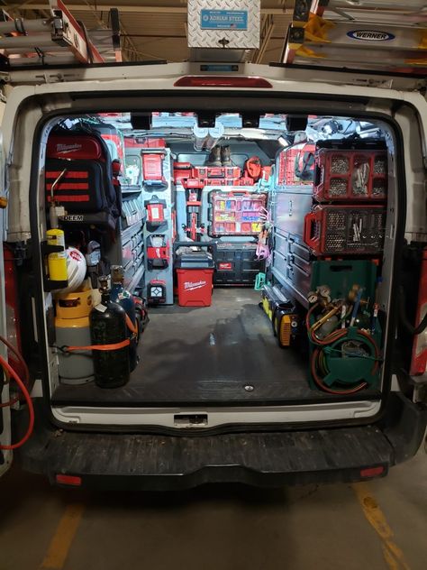 Construction Van Setup, Plumbing Van Setup, Electrician Van Setup, Plumbing Van Organization, Organization For Work, Milwaukee Packout Ideas, Bed Organization, Work Truck Organization, Work Truck Storage