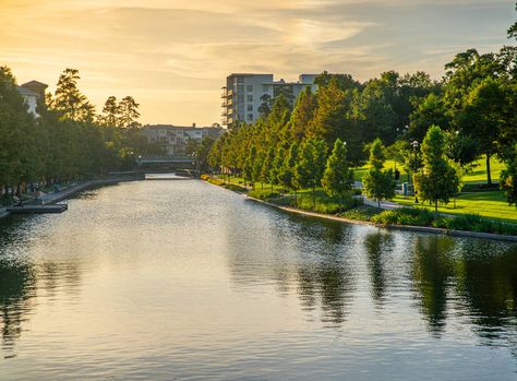 Best Suburbs Near Houston: Towns You Should Absolutely Visit - Thrillist Lakeside Park, The Woodlands Texas, Little Big Town, Oyster House, Texas Places, Places To Explore, Woodland Park, Downtown Houston, Montgomery County