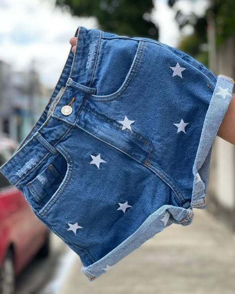 Shorts Outfits Women, Cute Jeans, Cute Simple Outfits, Shorts Jeans, Girly Jewelry, Summer Skirts, Outfits Aesthetic, Boss Lady, Comfy Outfits