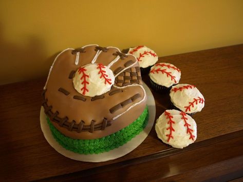 Baseball Glove Cake, Baseball Cupcakes, 8 Inch Cake, Modeling Chocolate, Baseball Glove, Birthday Party Themes, Fondant, Party Themes, Gloves