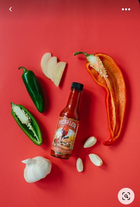 Sauce Photography Food Styling, Hot Sauce Photography, Pepper Pictures, Sauce Photography, Mexican Sauce, Food Art Photography, Hot Sauces, Burger Restaurant, Food Photography Inspiration