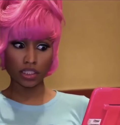 Funny Nicki Minaj Pfps, Nicki Reaction Pic, Nicki Minaj Reaction Pic Confused, Niki Manaj Funny Pfp, Nicki Minaj Funny Faces, Barbie Mood Pics, Nicki Minaj Mood Memes, Nicki Minaj Funny Memes, Nicki Minaj Reaction