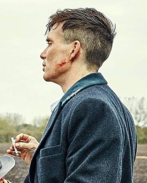 Thomas Shelby Haircut, Shelby Haircut, Tommy Shelby Hair, Peaky Blinders Hair, Peaky Blinders Thomas, Peaky Blinders Tommy Shelby, Professional Haircut, Gents Hair Style, Tommy Shelby