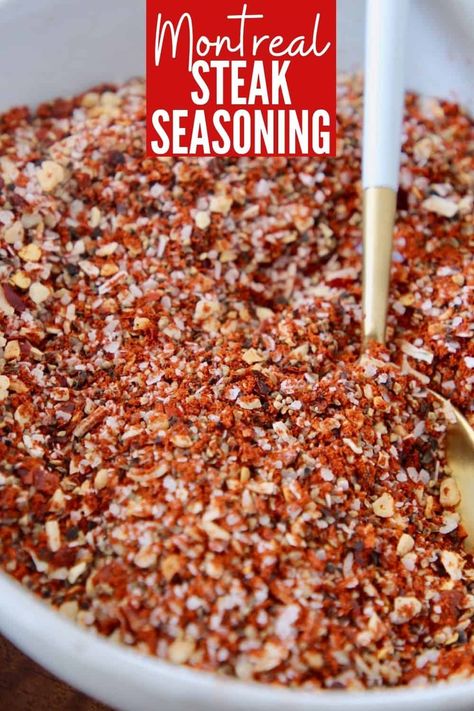 Ditch the store-bought jar and make your own easy, homemade Montreal Steak Seasoning with just 6 ingredients! This seasoning mix is the best way to flavor steaks before grilling them, but it's also perfect for seasoning burgers or roasted vegetables! Montreal Seasoning Recipe, Homemade Steak Seasoning, Montreal Steak Seasoning Recipe, Steak Seasoning Recipe, Season Steak Recipes, Montreal Steak Seasoning, Grilled Steaks, Kfc Recipe, Homemade Spice Mix