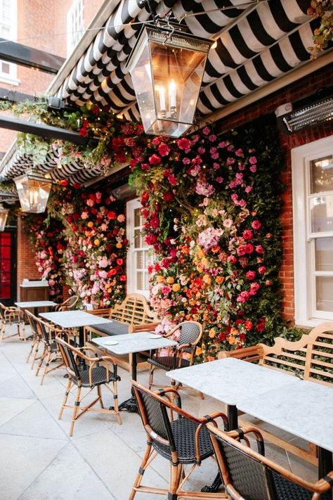 Granary Square, Ivy Chelsea Garden, Ivy Restaurant, The Ivy Chelsea, London Autumn, Lakeside Restaurant, Bakery Design Interior, Magical Woodland, Chelsea Garden