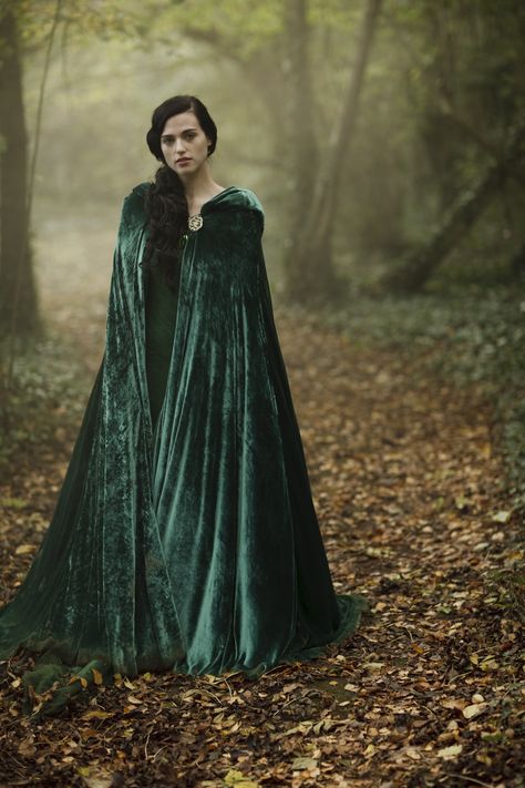 Merlin Morgana, Roi Arthur, Lena Luthor, Bellatrix Lestrange, Katie Mcgrath, Bbc One, Medieval Dress, Vintage Velvet, Narnia