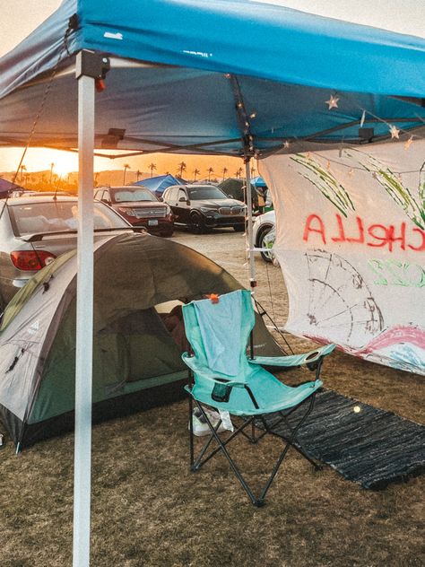 Coachella Concert Aesthetic, Camping Festival Aesthetic, Festival Camping Aesthetic, Festival Car Camping, Coachella Car Camping, Camping Jeep, Car Camping, Summer 2023, Sun Lounger