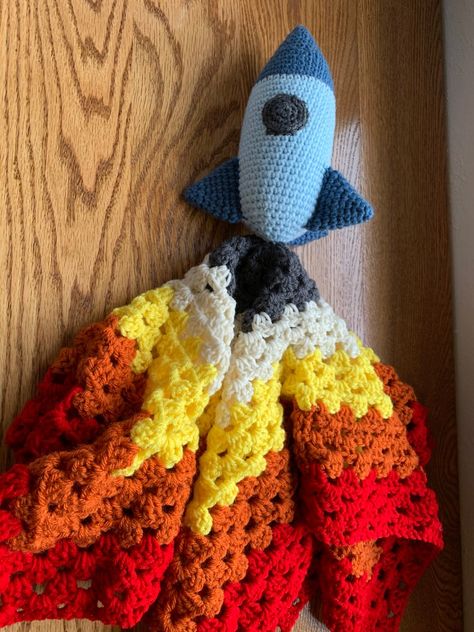 Star Lovey Crochet Pattern, Crochet Baby Space Blanket, Crochet Rocket Ship Lovey, Amigurumi Blanket Free Pattern, Outer Space Crochet Patterns, Crochet Astronaut Lovey, Free Stuffy Crochet Patterns, Amigurumi Space Free Pattern, Crochet Lovie Pattern