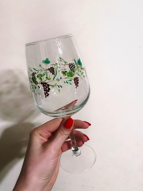 Grape Painting, Wine Glass Decor, Sleepover Things, Wine Painting, Jar Design, Sleepover Things To Do, Wine Glass Art, Gift Inspo, Painted Jars