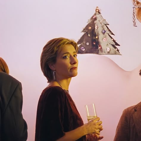 Emma Thompson as Karen in Love Actually (2003) #emmathompson #loveactually #loveactuallymovie #universalpictures #romcommovie #romancemovie #comedymovie Love Actually Emma Thompson, Emma Thompson Love Actually, Love Actually Aesthetic, Love Actually Christmas, Love Actually Movie, Love Actually 2003, Movie Core, 2024 Moodboard, Romcom Movies