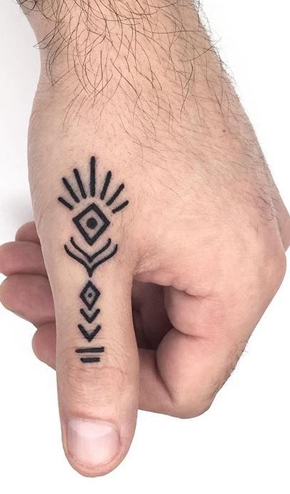 Tiny Tattoo Designs, Simple Hand Tattoos, Small Tattoos For Men, Tatuagem Masculina Pequena, Unique Small Tattoo, Basic Tattoos, Wrist Tattoos For Guys, Small Tattoo Ideas, Tattoo Ideas For Men