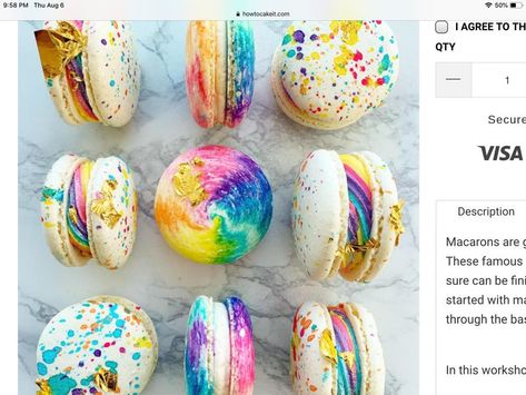 Rainbow Macarons, Rainbow Things, Macarons Macaroons, Midas Touch, Macaroon Recipes, Glitter Spray, Cute Baking, Rainbow Food, Cake Decorating Videos