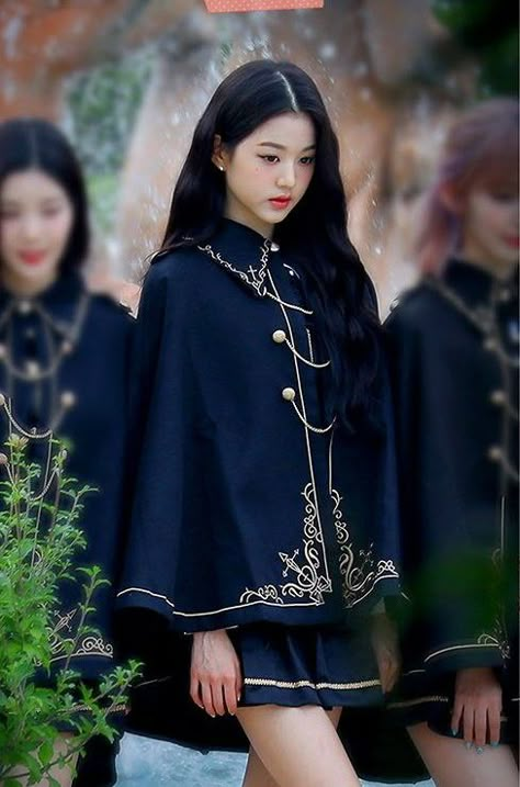 Royal Uniform School, Royal School Uniform, School Uniform Outfits Aesthetic, Aesthetic School Uniform, Fashion Outfits 2022, School Uniform Fashion, School Uniform Outfits, Old Fashion Dresses, Korean Fashion Dress