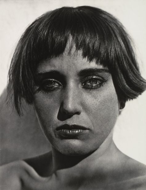 Edward Weston. Nahui Olín. 1923 | MoMA Edward Weston Photography, Tina Modotti, Peter Beard, Family Website, Photography 35mm, Andre Kertesz, American Photography, Edward Weston, Robert Doisneau