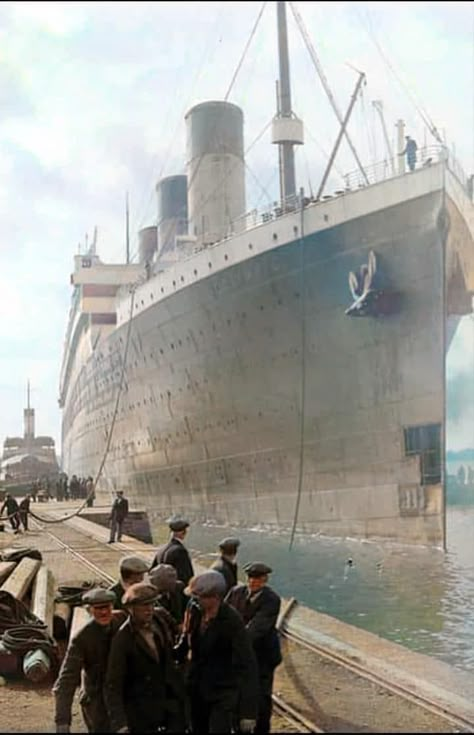 Titanic Ship Sinking, Nautical Architecture, Rms Mauretania, Rms Olympic, Real Titanic, Titanic Photos, Titanic Facts, Historic Pictures, Titanic History